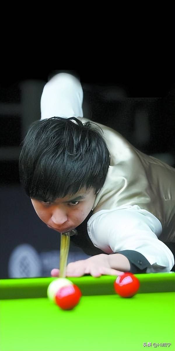 8分8篮板 8分8篮板