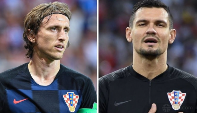 被他的表现 被他的表现