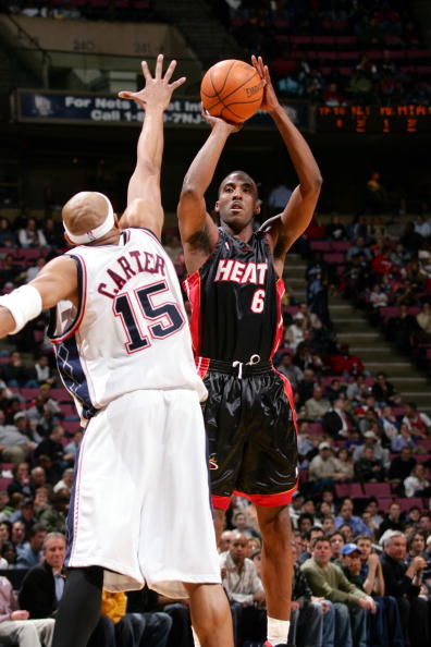 火箭的举动 火箭的举动