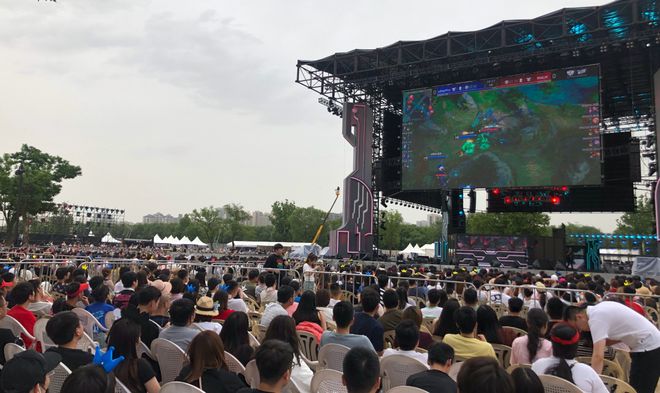 地方游泳比 地方游泳比